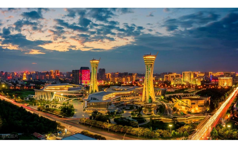 山東原實科技，煥彩濰坊樓體夜景亮化工程