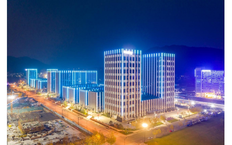 樓體亮化工程探秘：不僅僅是照明，還有這些背后的精彩