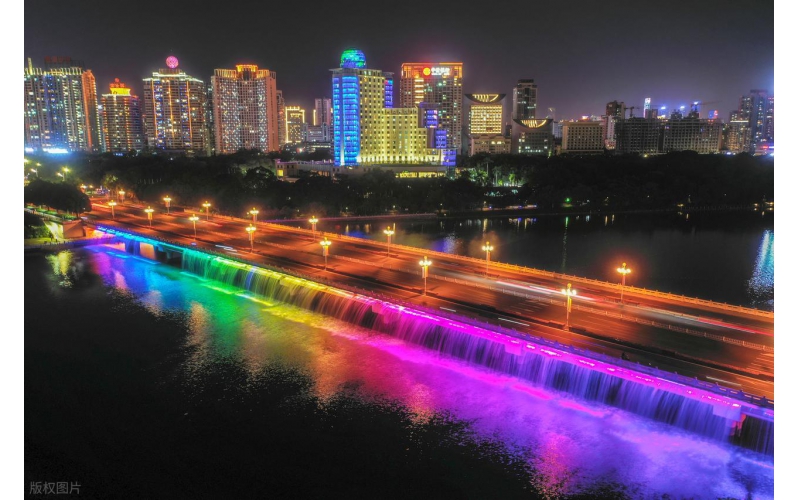 光影織齊魯 文脈耀星河 —— 山東地標(biāo)亮化工程的文化賦能與科技革新